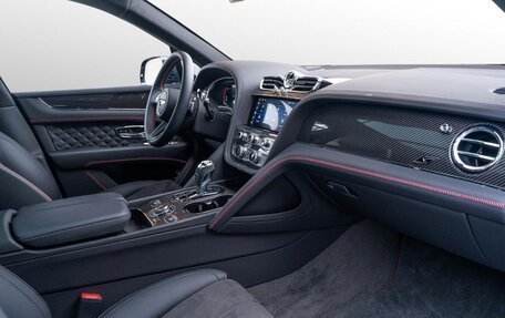 Bentley Bentayga I, 2024 год, 35 950 000 рублей, 5 фотография