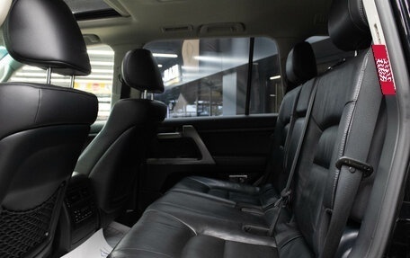 Toyota Land Cruiser 200, 2011 год, 2 999 000 рублей, 13 фотография