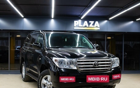 Toyota Land Cruiser 200, 2011 год, 2 999 000 рублей, 2 фотография