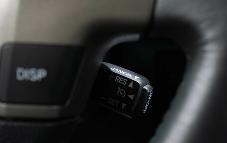 Toyota Land Cruiser 200, 2011 год, 2 999 000 рублей, 22 фотография