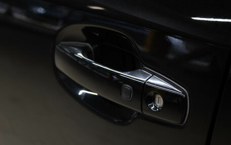 Toyota Land Cruiser 200, 2011 год, 2 999 000 рублей, 32 фотография