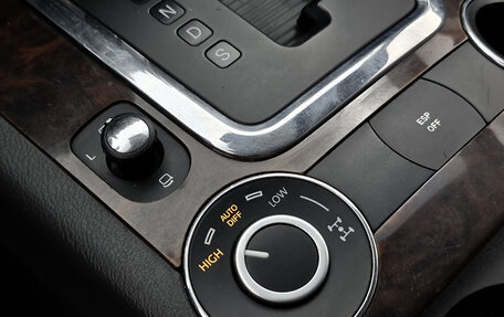 Volkswagen Touareg III, 2008 год, 1 099 000 рублей, 19 фотография