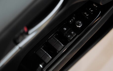 Toyota Camry, 2025 год, 4 990 000 рублей, 11 фотография