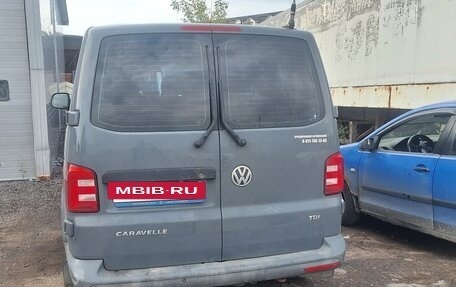 Volkswagen Caravelle T5, 2013 год, 1 770 000 рублей, 9 фотография