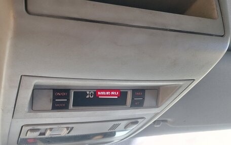 Volkswagen Caravelle T5, 2013 год, 1 770 000 рублей, 4 фотография