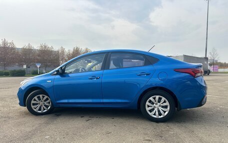 Hyundai Solaris II рестайлинг, 2017 год, 1 360 000 рублей, 5 фотография