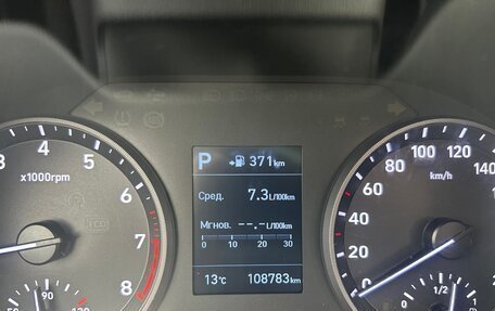 Hyundai Solaris II рестайлинг, 2017 год, 1 360 000 рублей, 14 фотография