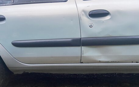 Renault Clio III, 2001 год, 160 000 рублей, 17 фотография