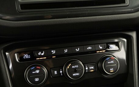 Volkswagen Tiguan II, 2017 год, 2 774 444 рублей, 15 фотография