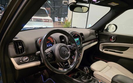 MINI Countryman II (F60), 2019 год, 3 200 000 рублей, 15 фотография