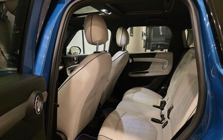 MINI Countryman II (F60), 2019 год, 3 200 000 рублей, 23 фотография