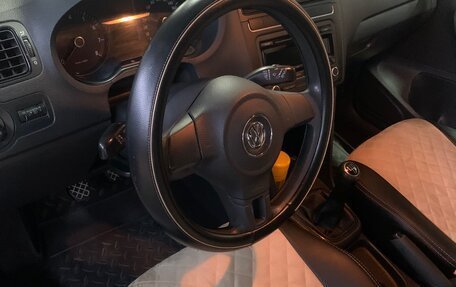 Volkswagen Polo VI (EU Market), 2010 год, 630 000 рублей, 12 фотография