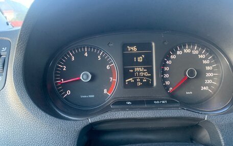 Volkswagen Polo VI (EU Market), 2010 год, 630 000 рублей, 14 фотография