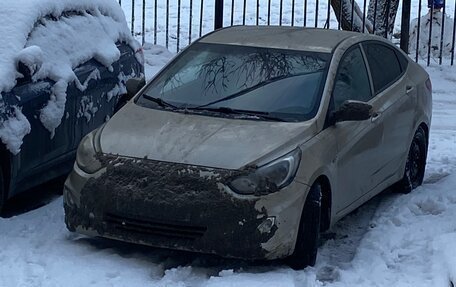 Hyundai Solaris II рестайлинг, 2013 год, 565 000 рублей, 9 фотография