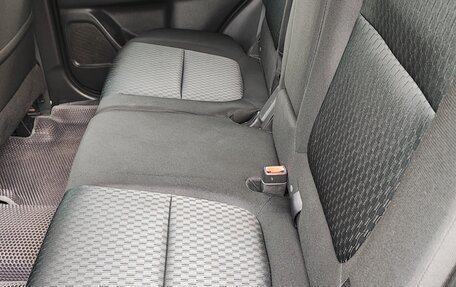 Mitsubishi Outlander III рестайлинг 3, 2014 год, 1 585 000 рублей, 19 фотография