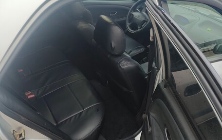 Mitsubishi Carisma I, 1999 год, 300 000 рублей, 8 фотография