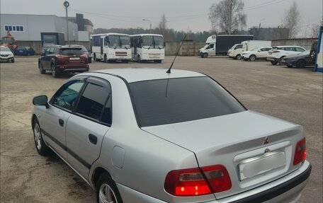 Mitsubishi Carisma I, 1999 год, 300 000 рублей, 6 фотография