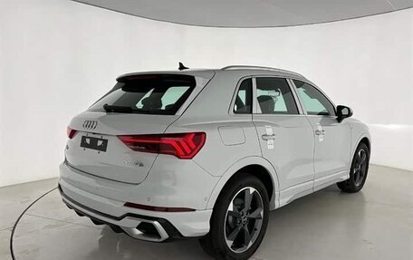 Audi Q3, 2023 год, 3 863 000 рублей, 5 фотография