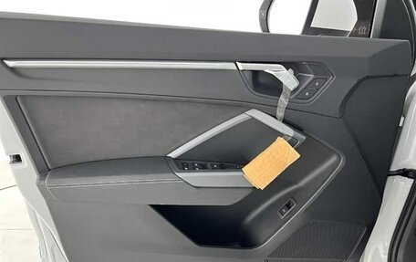 Audi Q3, 2023 год, 3 863 000 рублей, 12 фотография