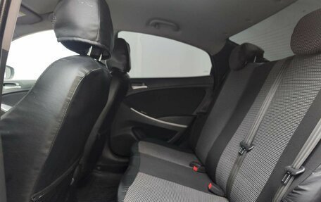 Hyundai Solaris II рестайлинг, 2015 год, 899 000 рублей, 15 фотография