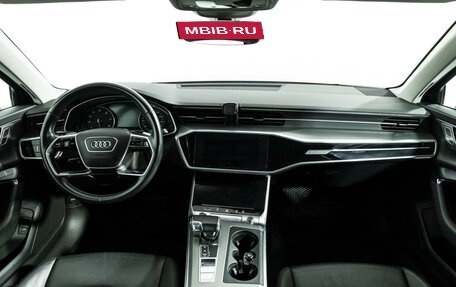 Audi A6, 2021 год, 4 400 000 рублей, 13 фотография