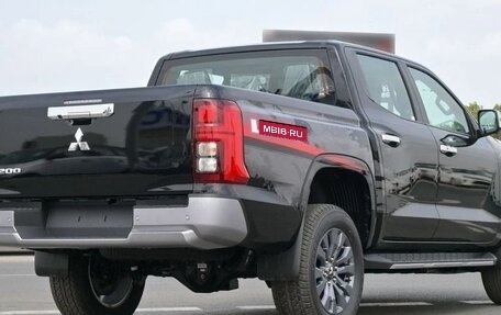 Mitsubishi L200, 2025 год, 4 750 000 рублей, 4 фотография