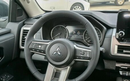 Mitsubishi L200, 2025 год, 4 750 000 рублей, 14 фотография