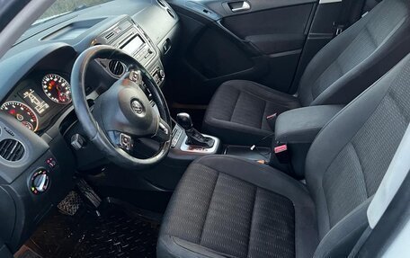 Volkswagen Tiguan I, 2013 год, 950 000 рублей, 10 фотография