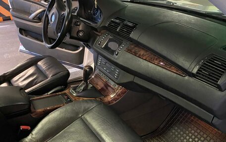 BMW X5, 2004 год, 1 680 000 рублей, 3 фотография