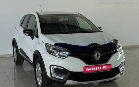 Renault Kaptur I рестайлинг, 2017 год, 850 000 рублей, 3 фотография