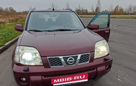 Nissan X-Trail, 2005 год, 750 000 рублей, 2 фотография