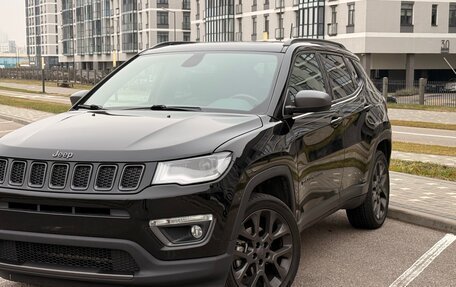 Jeep Compass II, 2020 год, 2 390 000 рублей, 2 фотография