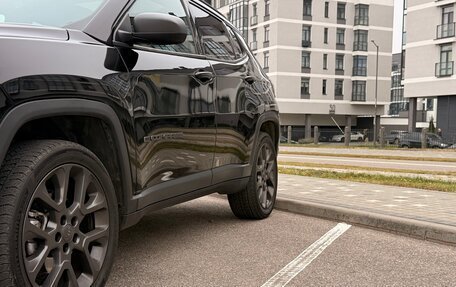 Jeep Compass II, 2020 год, 2 390 000 рублей, 4 фотография