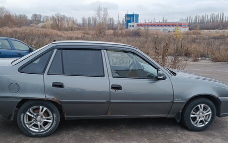 Daewoo Nexia I рестайлинг, 2012 год, 240 000 рублей, 3 фотография