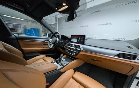 BMW 6 серия, 2021 год, 4 897 000 рублей, 13 фотография