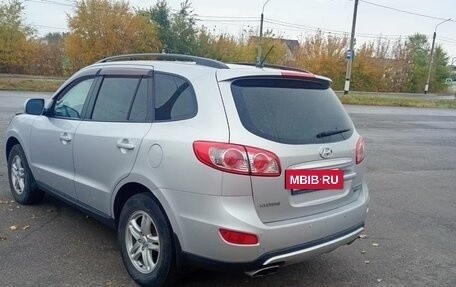 Hyundai Santa Fe III рестайлинг, 2011 год, 1 750 000 рублей, 3 фотография