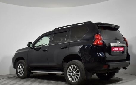 Toyota Land Cruiser Prado 150 рестайлинг 2, 2018 год, 4 390 000 рублей, 7 фотография