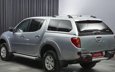 Mitsubishi L200 IV рестайлинг, 2011 год, 1 198 000 рублей, 6 фотография