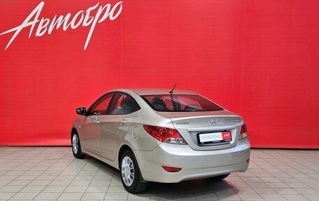 Hyundai Solaris II рестайлинг, 2012 год, 770 000 рублей, 3 фотография