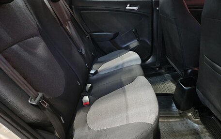 Hyundai Solaris II рестайлинг, 2012 год, 770 000 рублей, 12 фотография