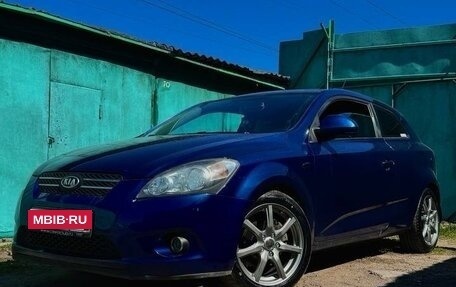 KIA cee'd I рестайлинг, 2008 год, 800 000 рублей, 1 фотография