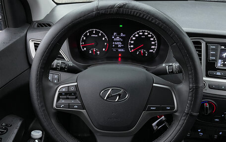 Hyundai Solaris II рестайлинг, 2021 год, 1 670 000 рублей, 10 фотография