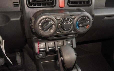 Suzuki Jimny, 2025 год, 2 773 000 рублей, 16 фотография