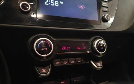 KIA Rio IV, 2021 год, 1 588 000 рублей, 13 фотография