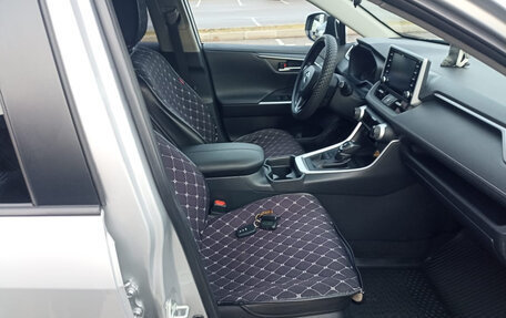 Toyota RAV4, 2020 год, 3 500 000 рублей, 7 фотография