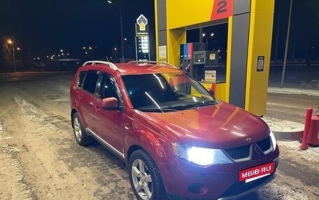 Mitsubishi Outlander III рестайлинг 3, 2008 год, 850 000 рублей, 3 фотография