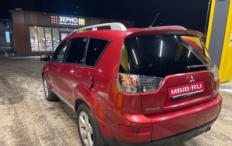 Mitsubishi Outlander III рестайлинг 3, 2008 год, 850 000 рублей, 6 фотография