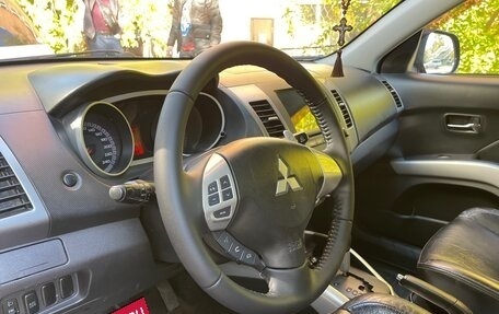 Mitsubishi Outlander III рестайлинг 3, 2008 год, 850 000 рублей, 17 фотография