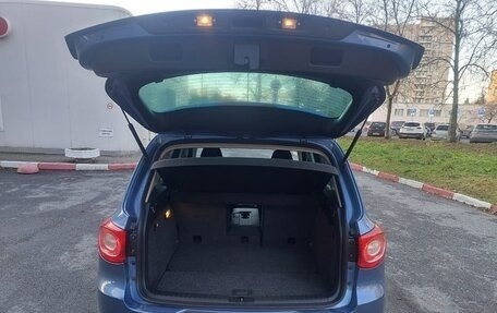 Volkswagen Tiguan I, 2011 год, 1 097 000 рублей, 5 фотография