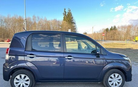 Toyota Spade, 2013 год, 1 075 000 рублей, 6 фотография